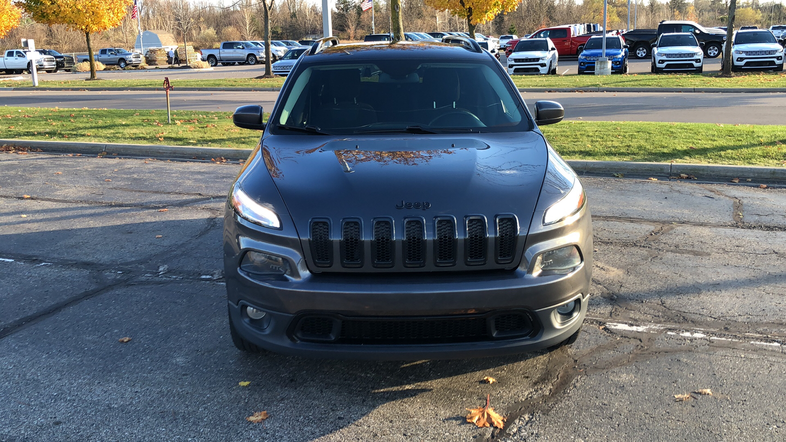 2016 Jeep Cherokee Altitude 9