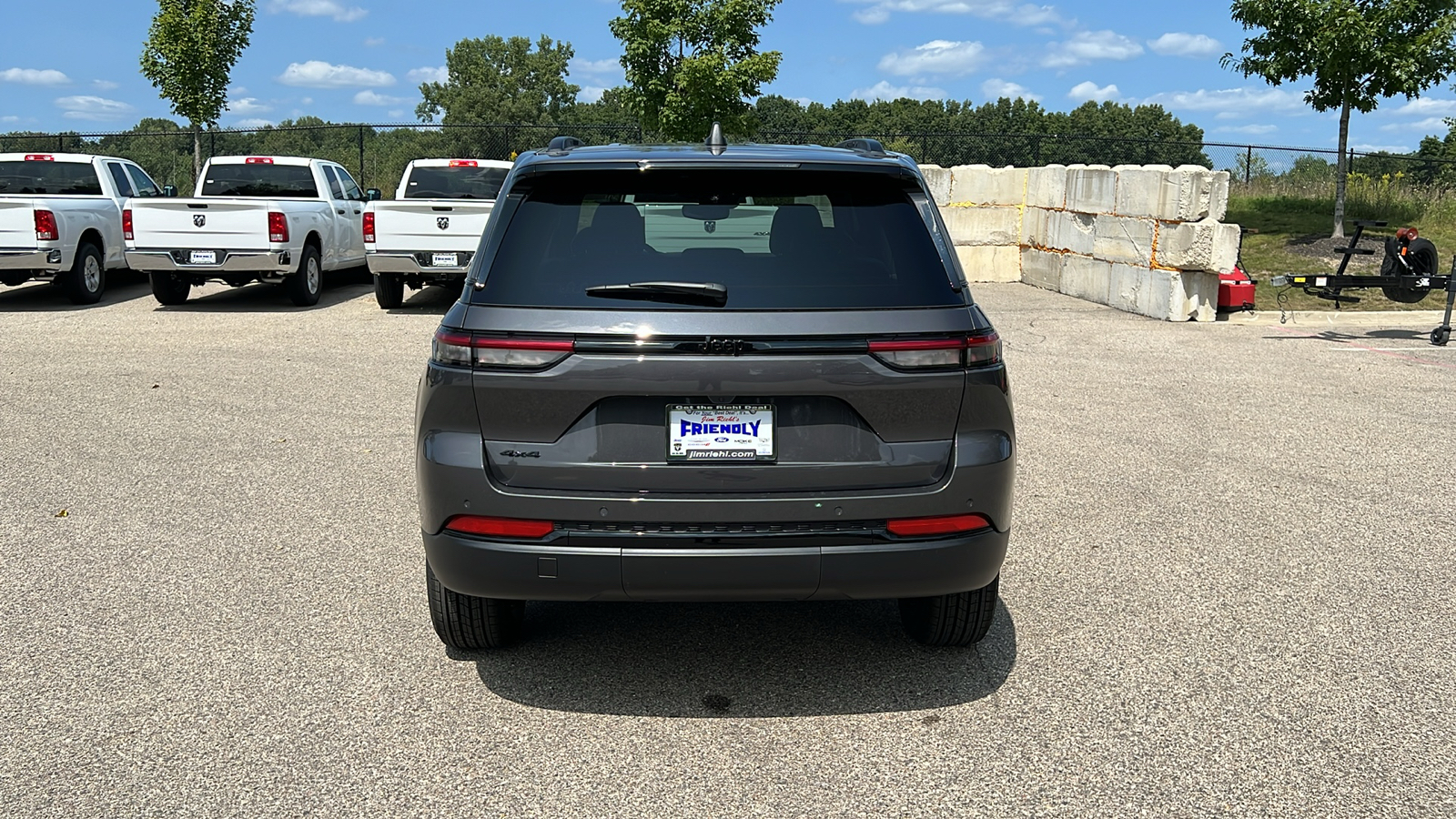 2024 Jeep Grand Cherokee Altitude X 5