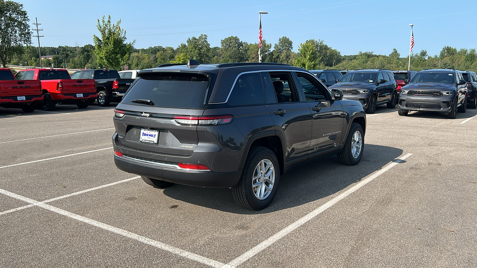 2024 Jeep Grand Cherokee Laredo 4