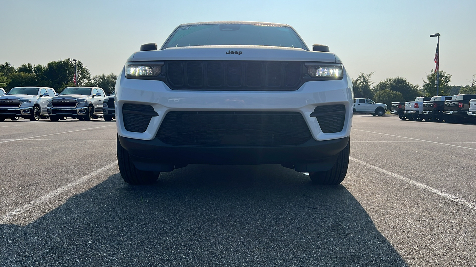 2024 Jeep Grand Cherokee Altitude X 12