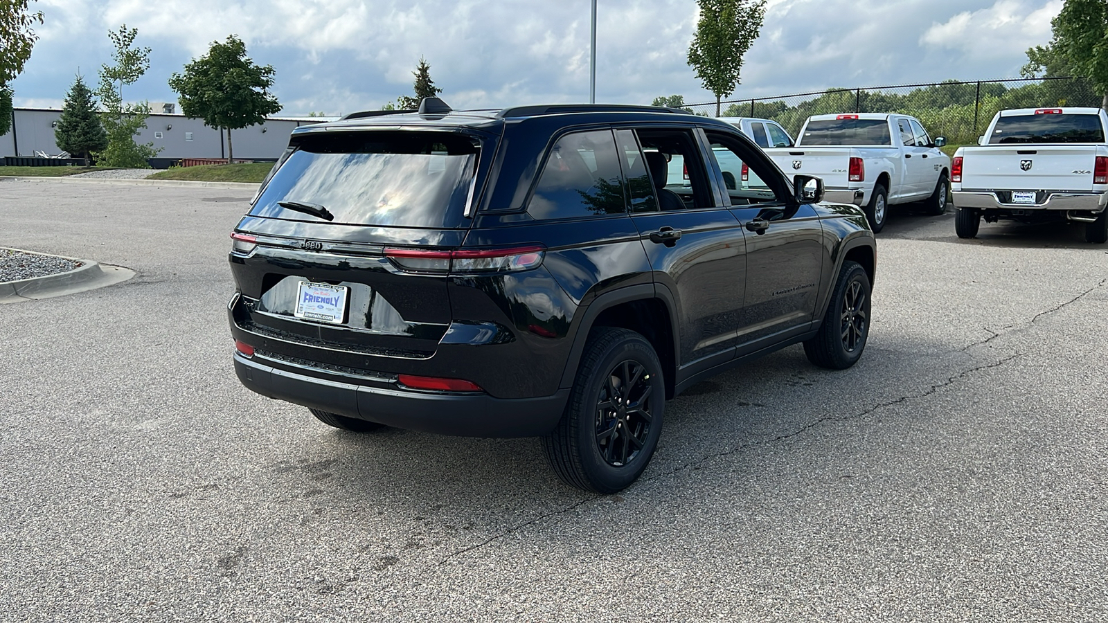 2024 Jeep Grand Cherokee Altitude X 4