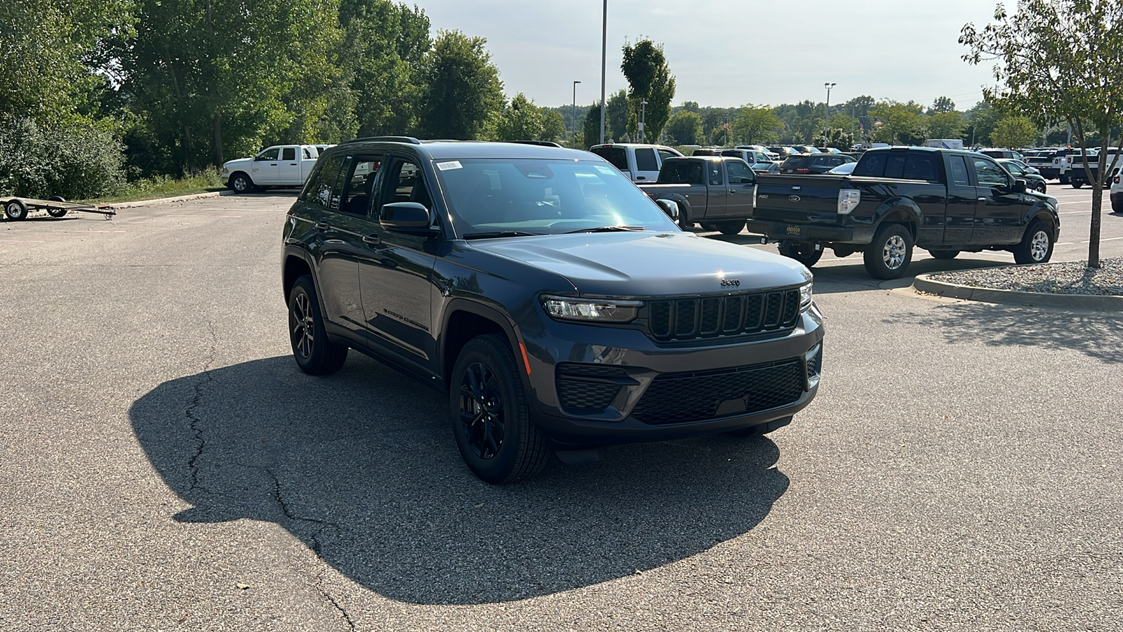 2024 Jeep Grand Cherokee Altitude X 2