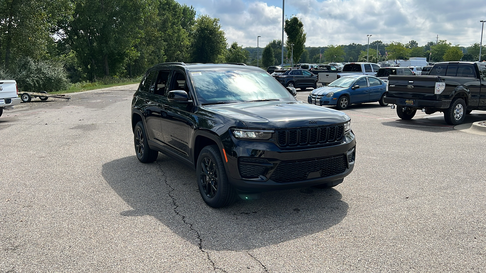 2024 Jeep Grand Cherokee Altitude X 2