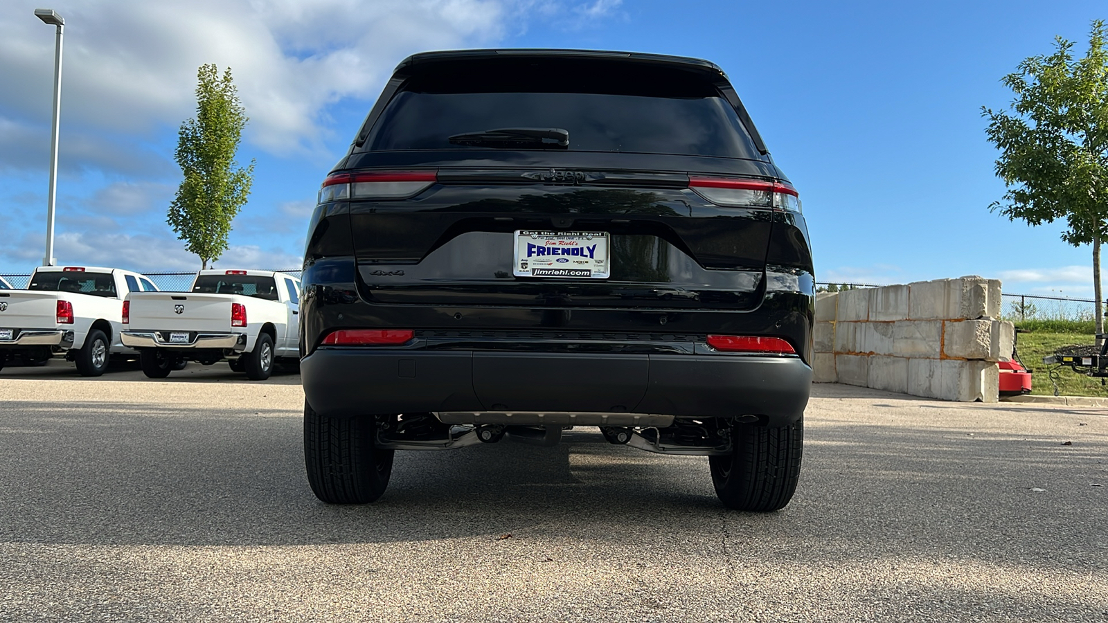 2024 Jeep Grand Cherokee Altitude X 14