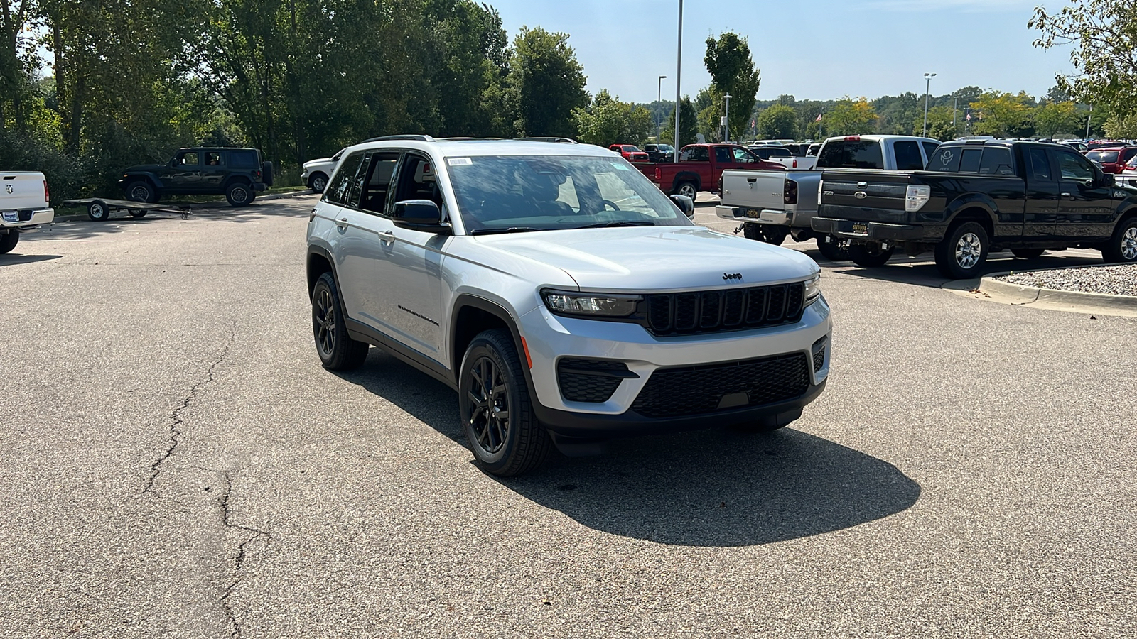 2024 Jeep Grand Cherokee Altitude X 2