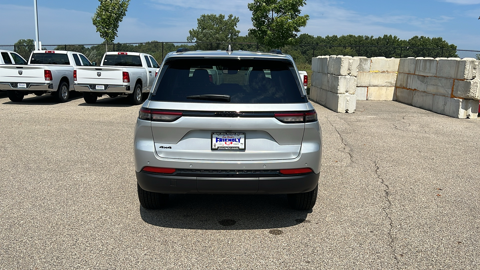 2024 Jeep Grand Cherokee Altitude X 5