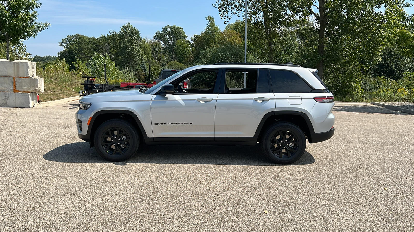 2024 Jeep Grand Cherokee Altitude X 7