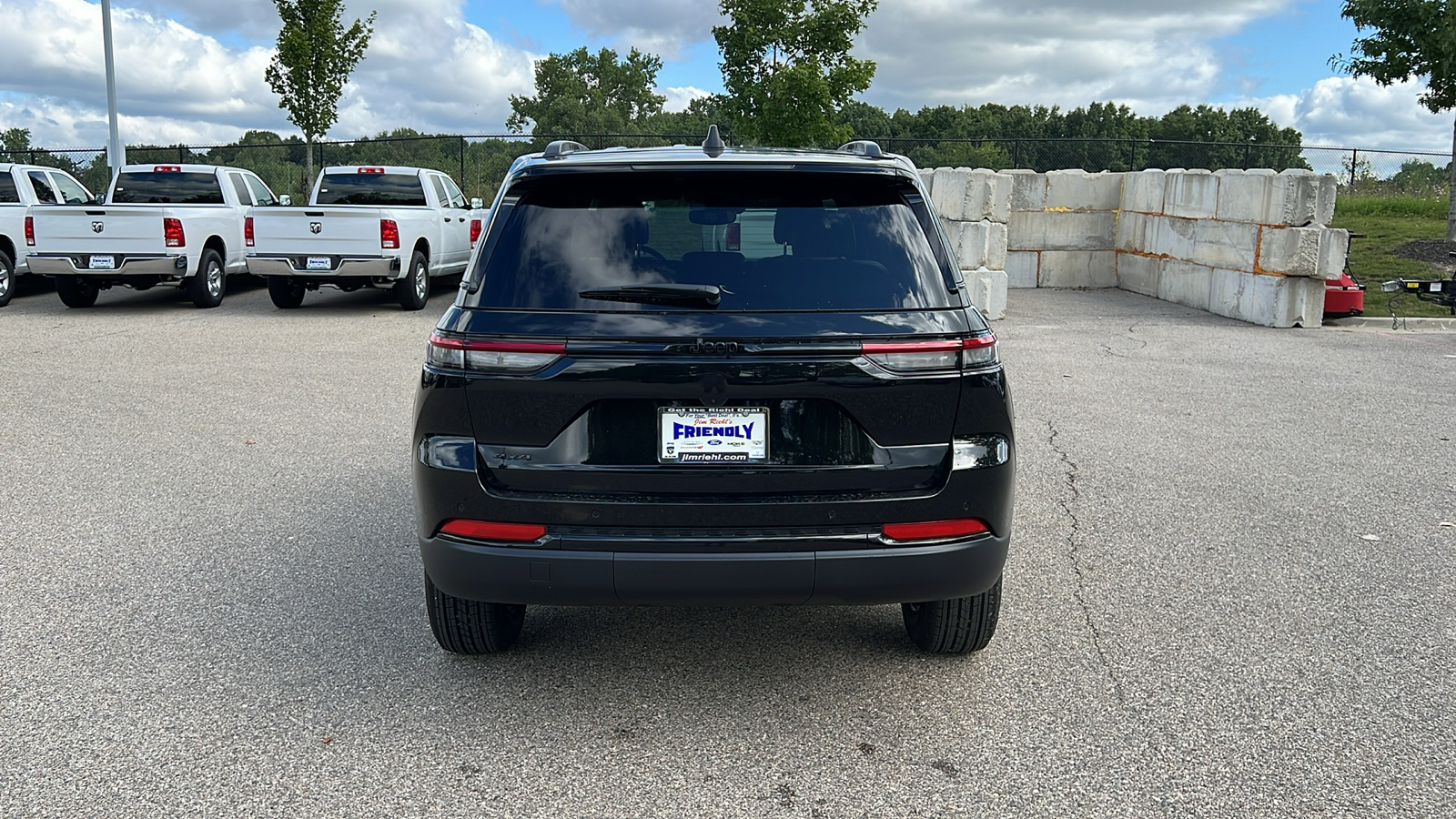 2024 Jeep Grand Cherokee Altitude X 5