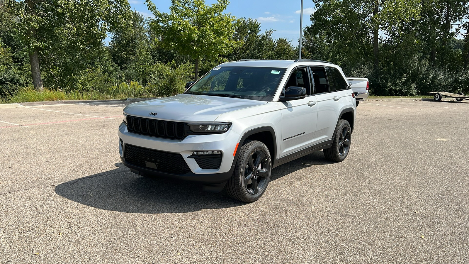 2024 Jeep Grand Cherokee Limited 8