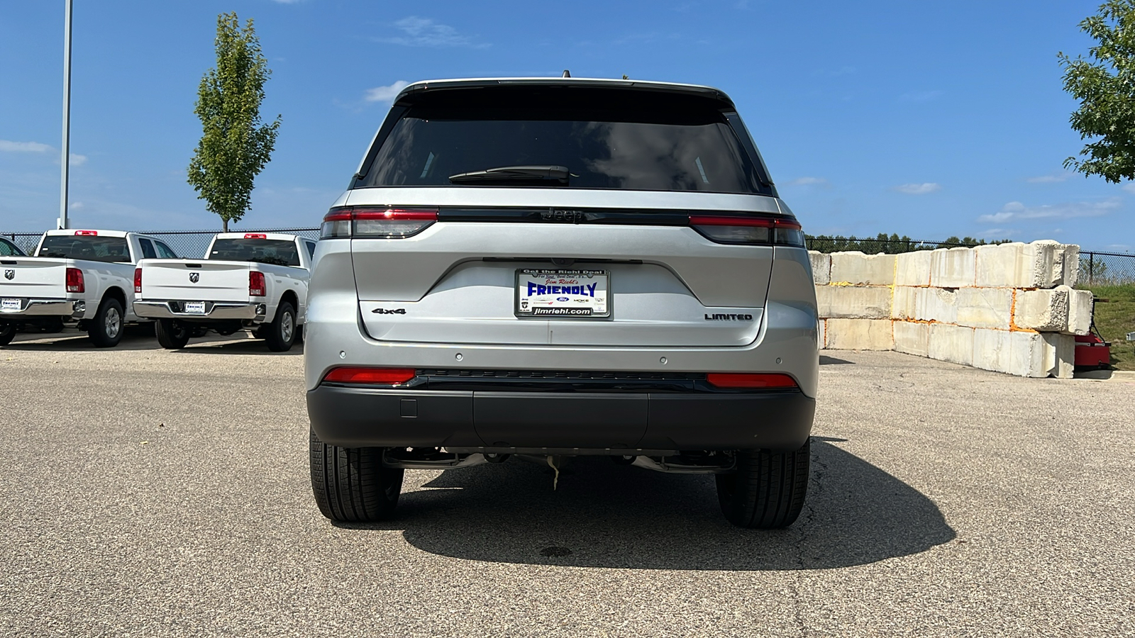 2024 Jeep Grand Cherokee Limited 14