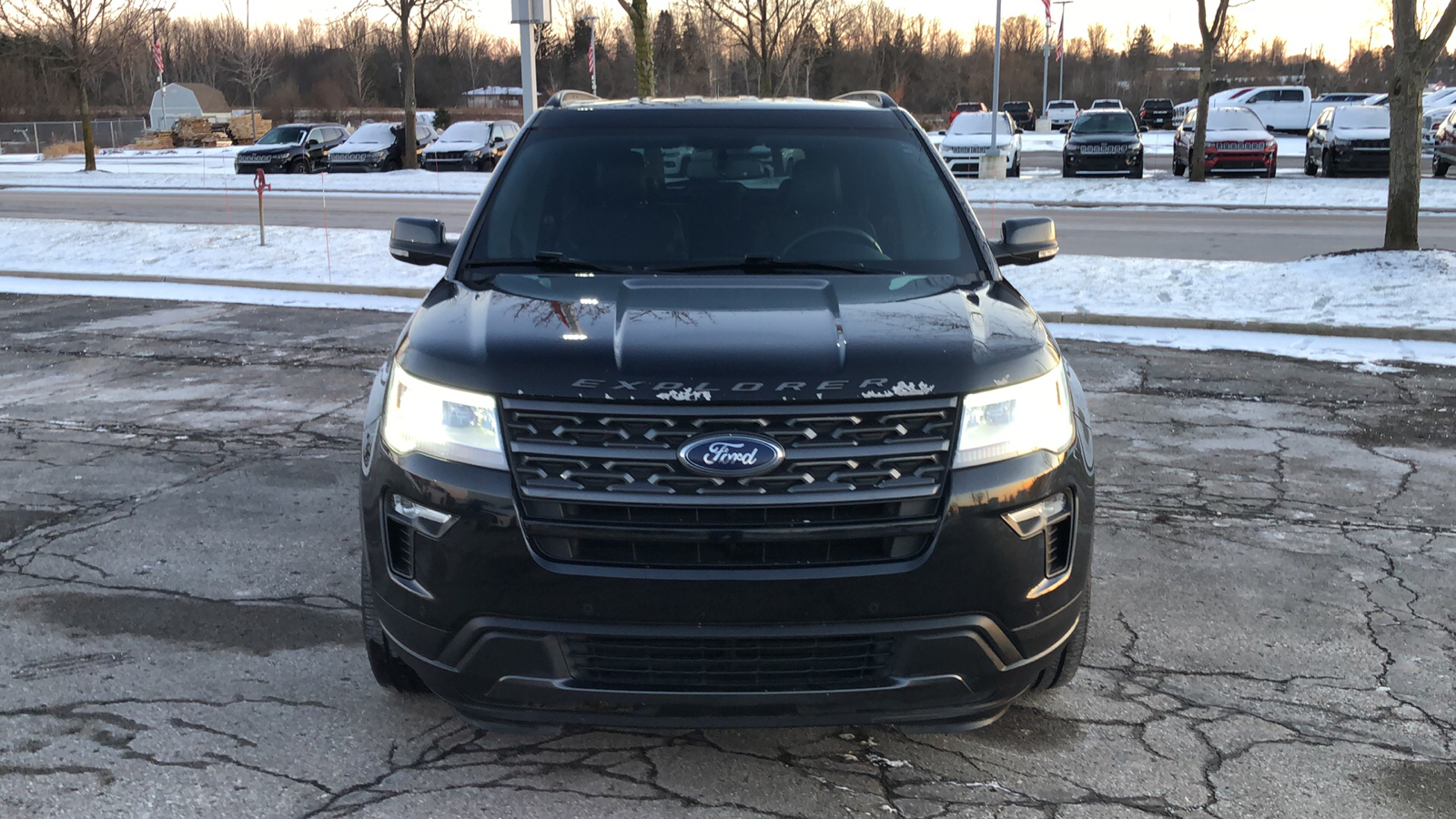 2018 Ford Explorer XLT 9