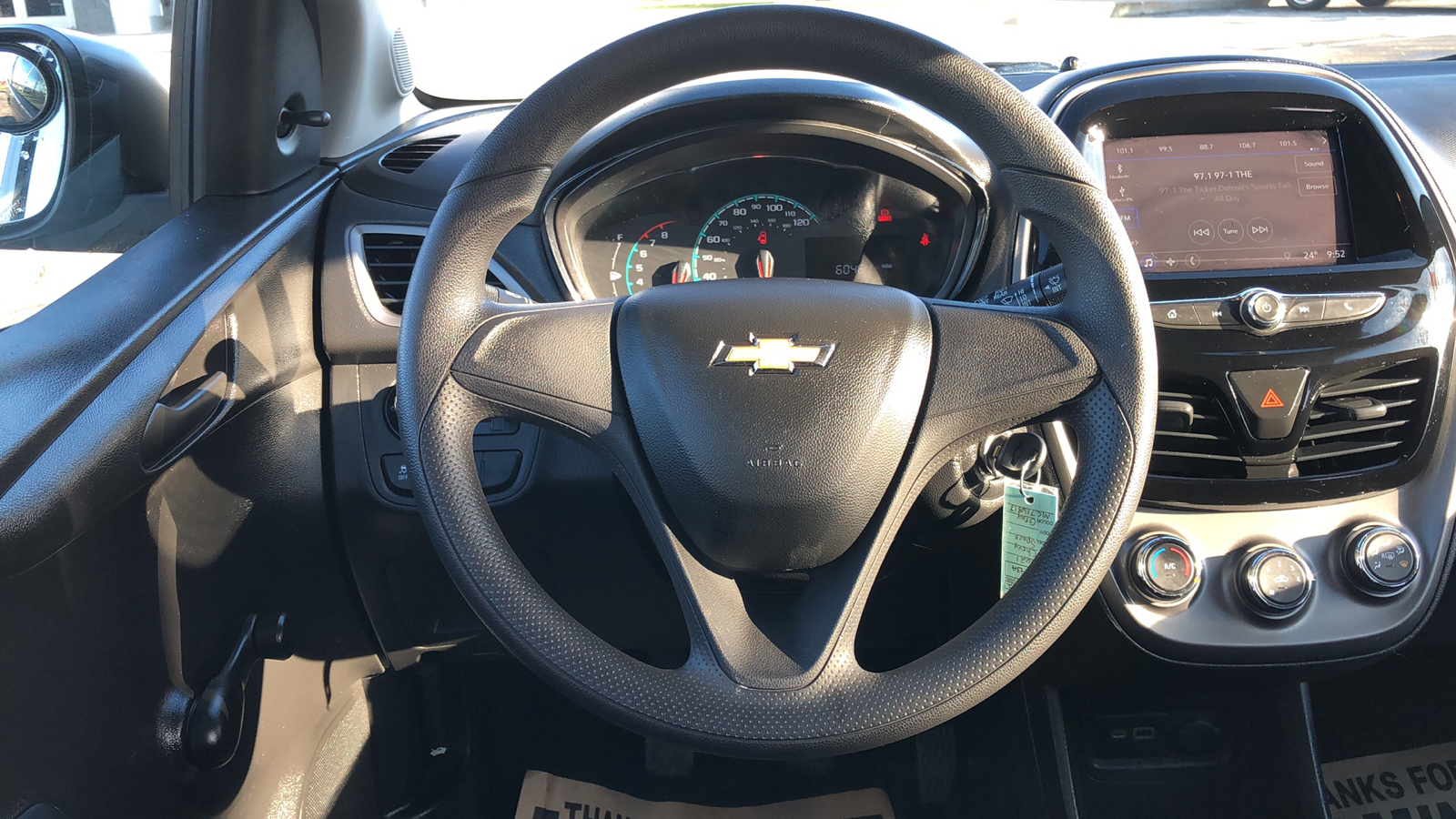 2021 Chevrolet Spark LS 27