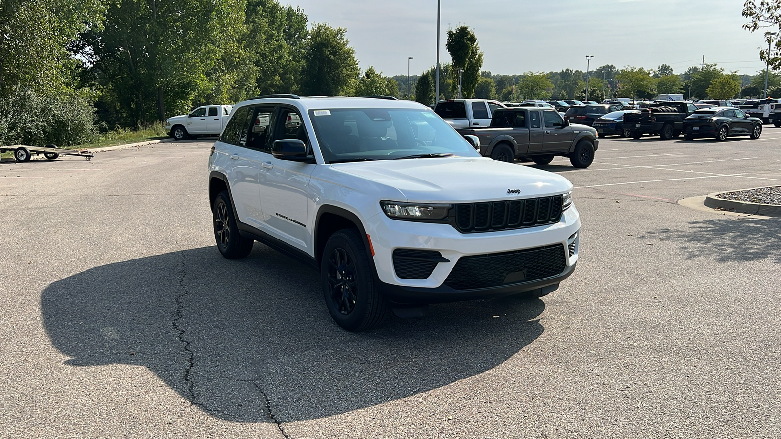 2024 Jeep Grand Cherokee Altitude X 2