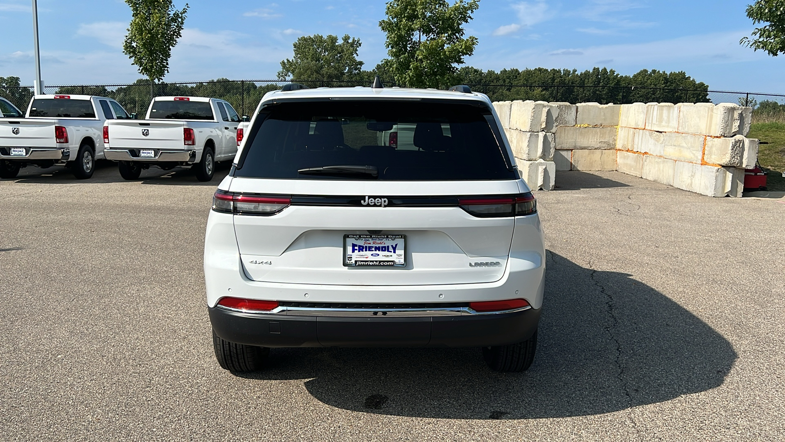 2024 Jeep Grand Cherokee Laredo 5