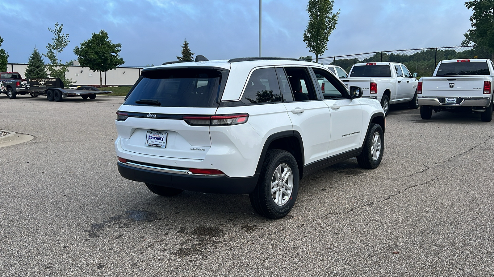 2024 Jeep Grand Cherokee Laredo 4