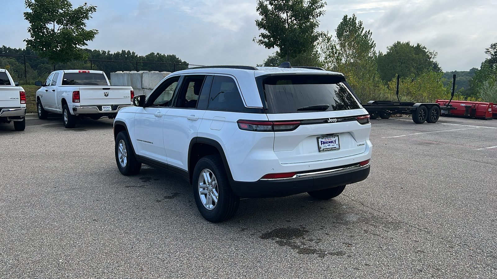 2024 Jeep Grand Cherokee Laredo 6