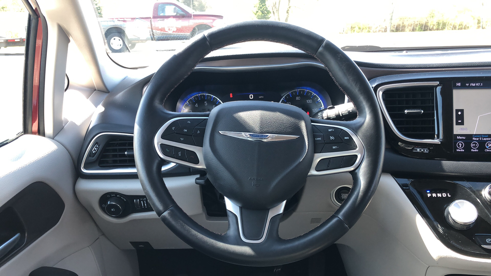 2018 Chrysler Pacifica Touring L Plus 29