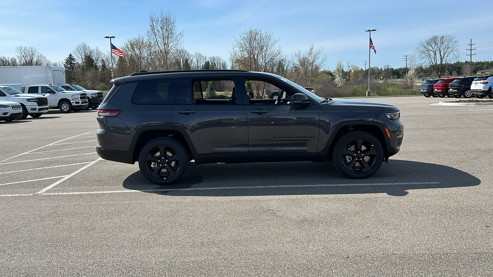 2024 Jeep Grand Cherokee L Limited 3