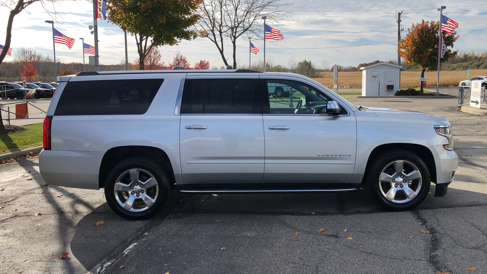 2018 Chevrolet Suburban Premier 6