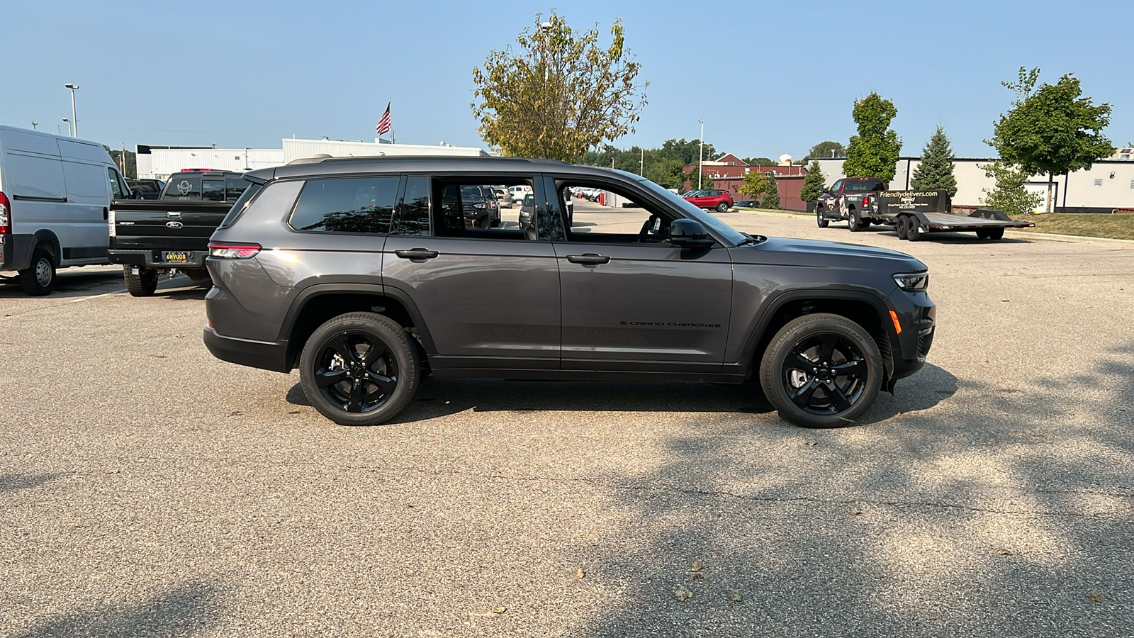 2024 Jeep Grand Cherokee L Limited 3