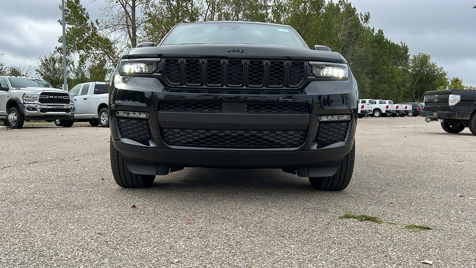 2024 Jeep Grand Cherokee L Limited 12