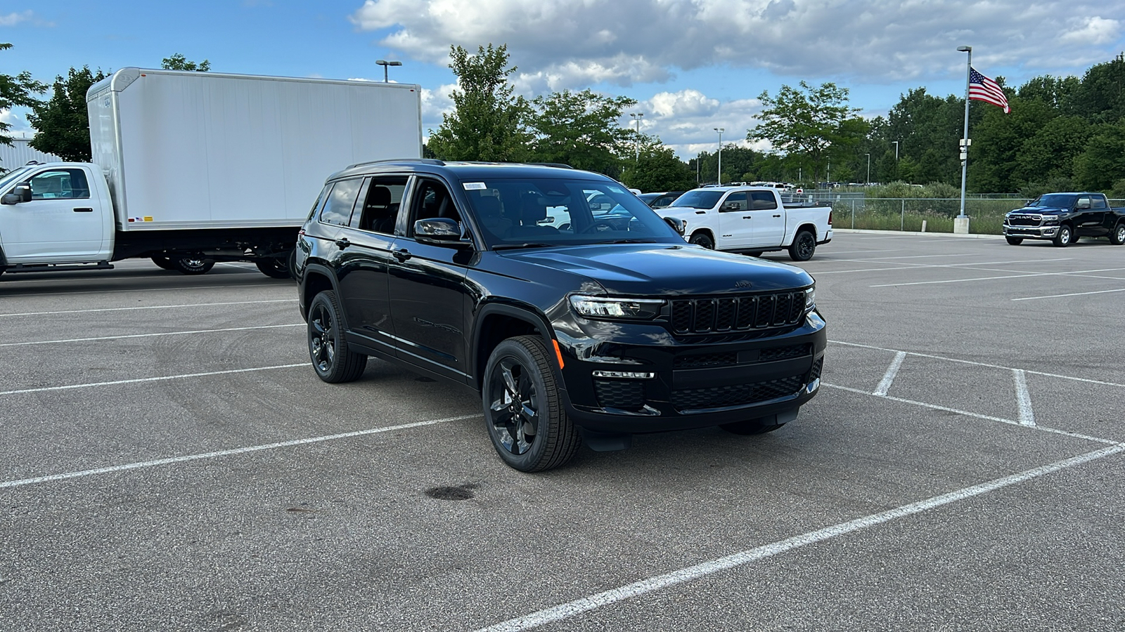 2024 Jeep Grand Cherokee L Limited 2