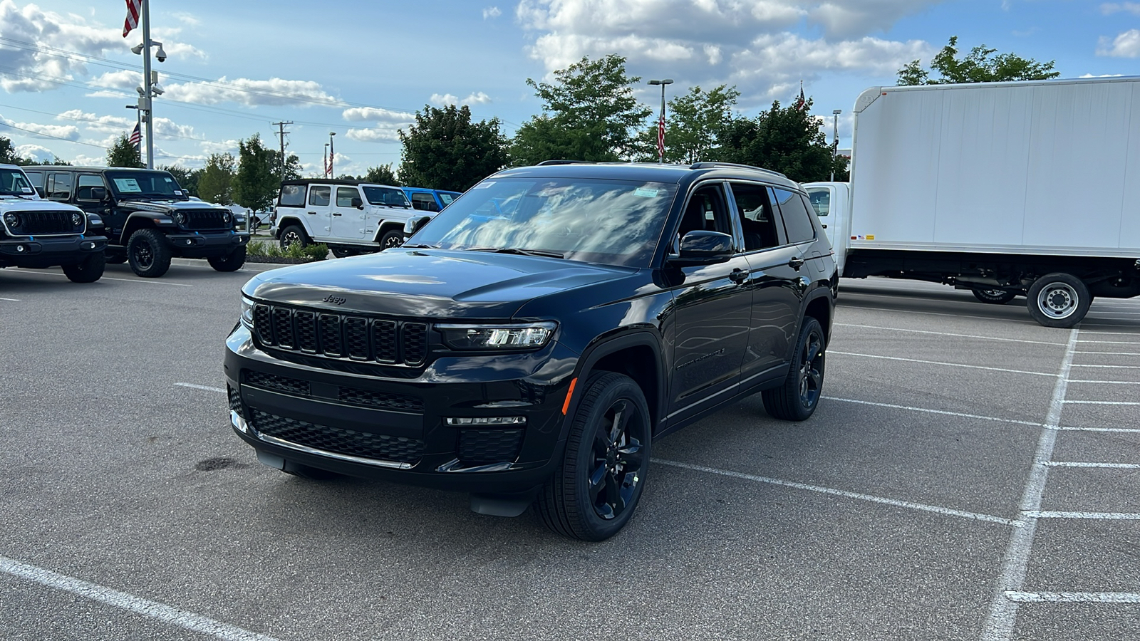 2024 Jeep Grand Cherokee L Limited 8