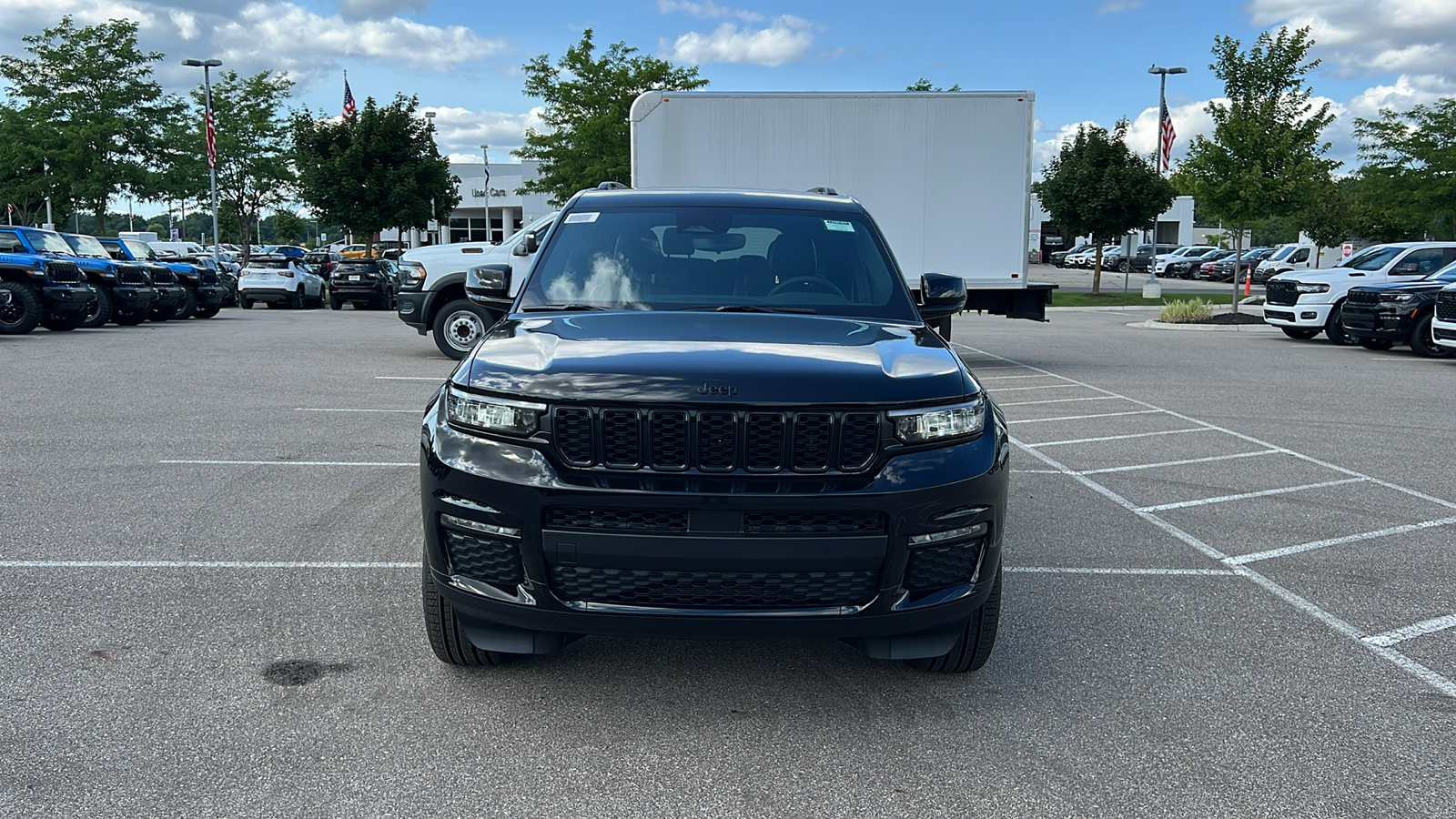 2024 Jeep Grand Cherokee L Limited 9