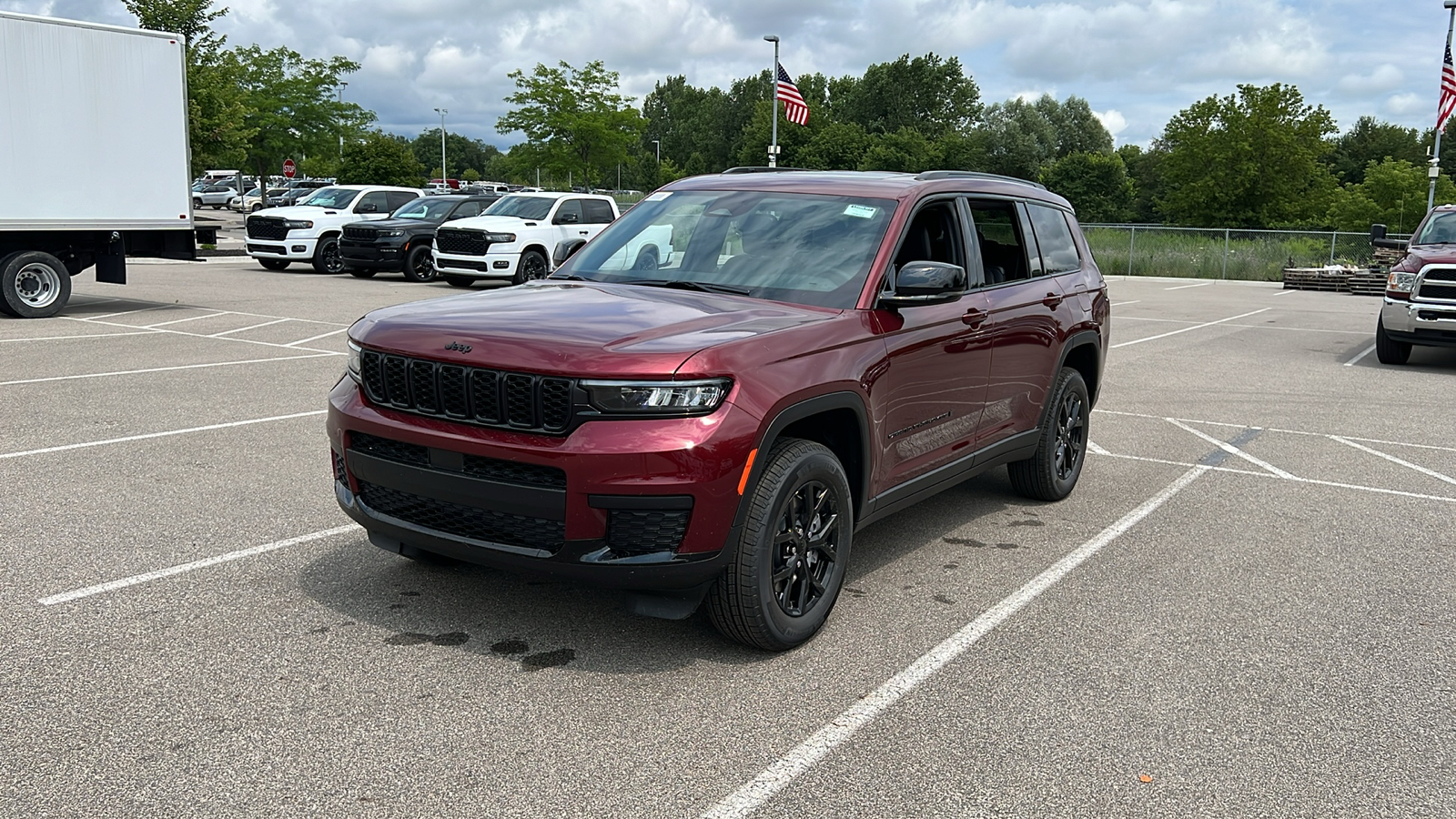 2024 Jeep Grand Cherokee L Altitude X 8