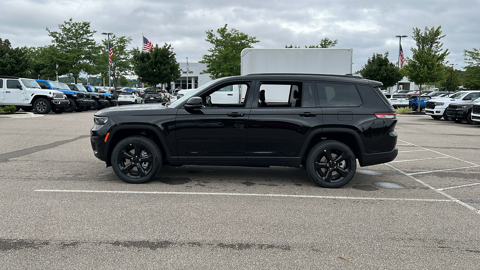 2024 Jeep Grand Cherokee L Altitude X 7