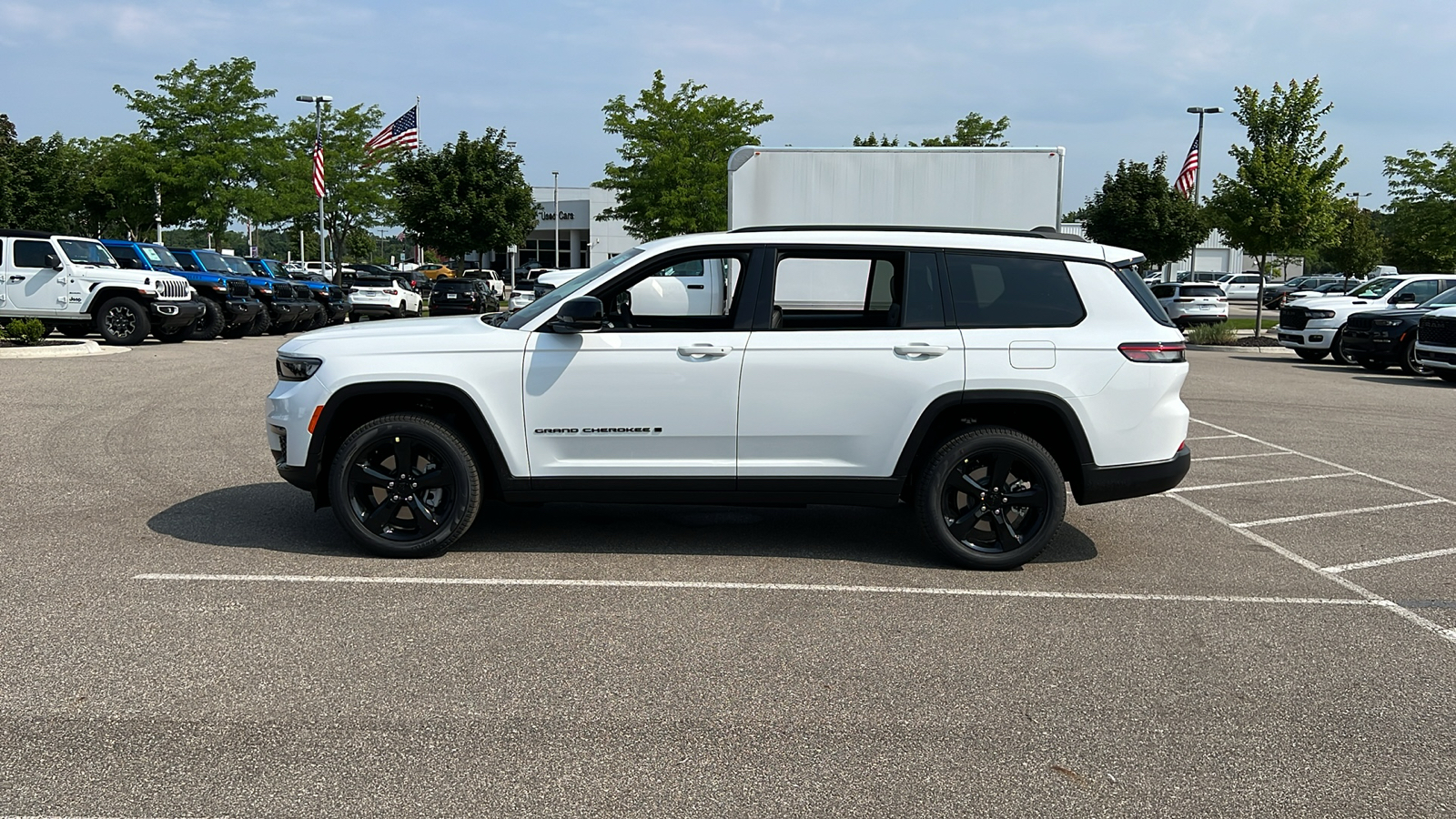 2024 Jeep Grand Cherokee L Limited 7