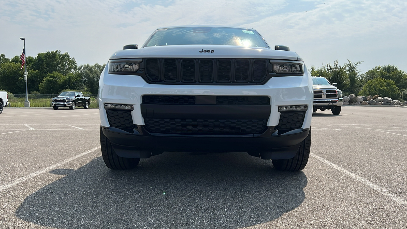 2024 Jeep Grand Cherokee L Limited 12