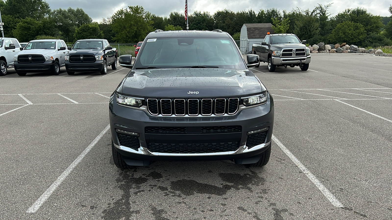 2024 Jeep Grand Cherokee L Limited 9