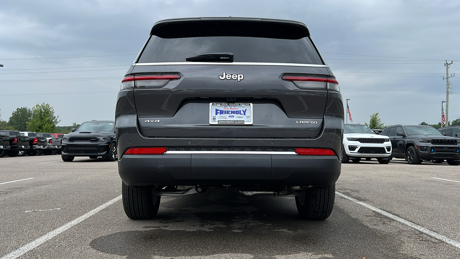 2024 Jeep Grand Cherokee L Laredo 14