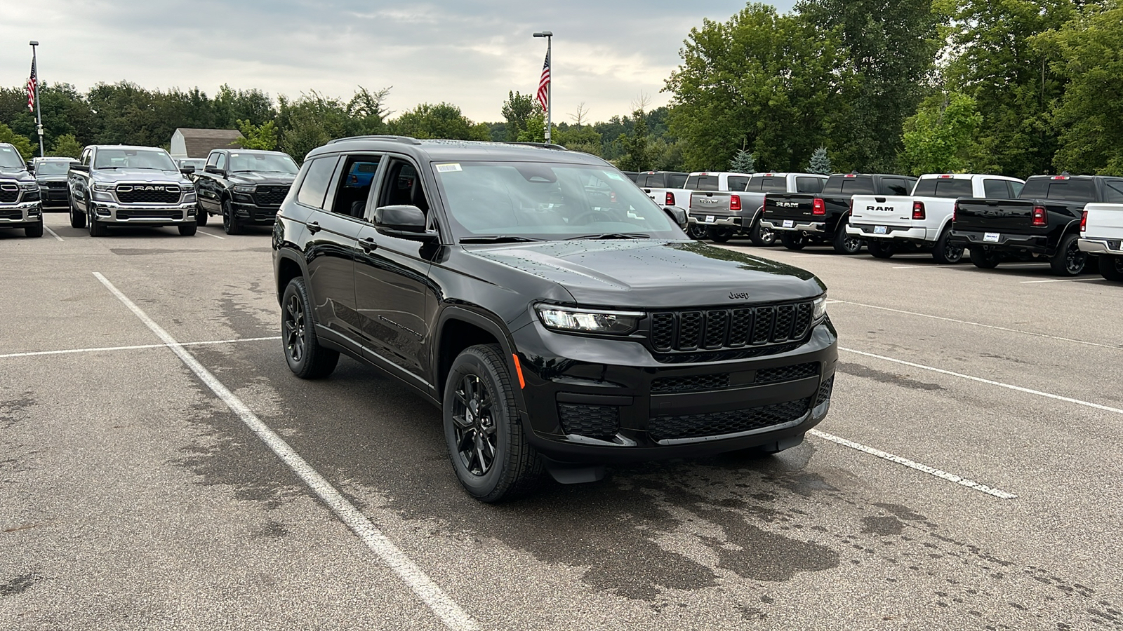 2024 Jeep Grand Cherokee L Altitude 2