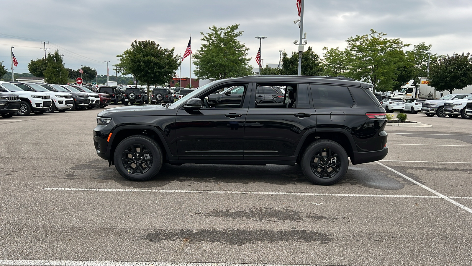 2024 Jeep Grand Cherokee L Altitude 7