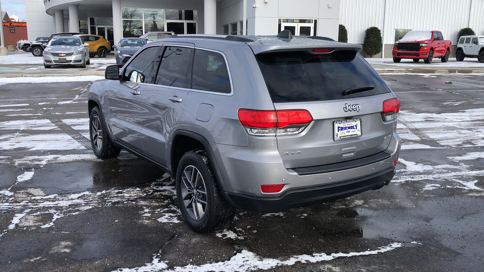 2018 Jeep Grand Cherokee Laredo E 4