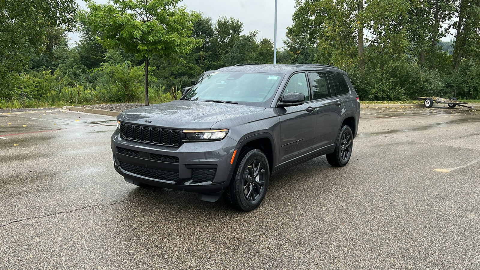 2024 Jeep Grand Cherokee L Altitude 8