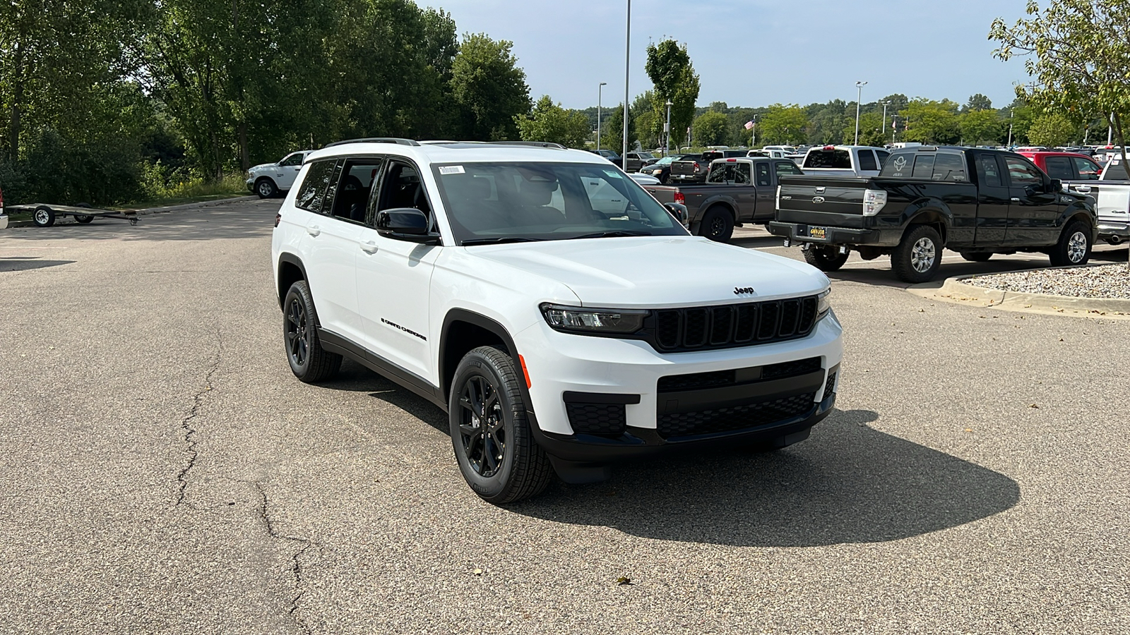 2024 Jeep Grand Cherokee L Altitude X 2