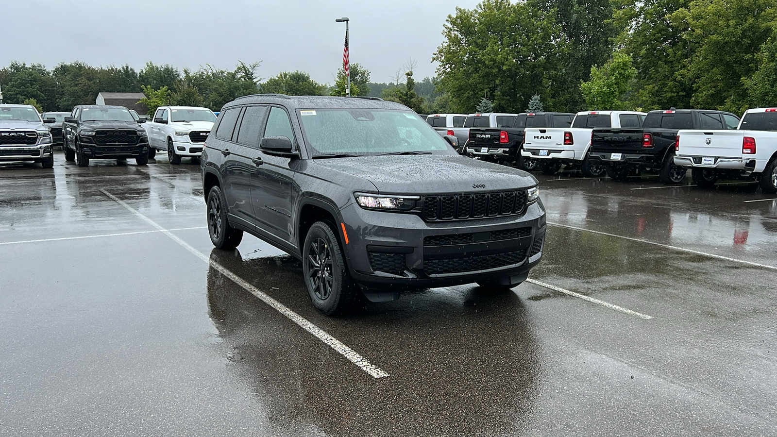 2024 Jeep Grand Cherokee L Altitude 2