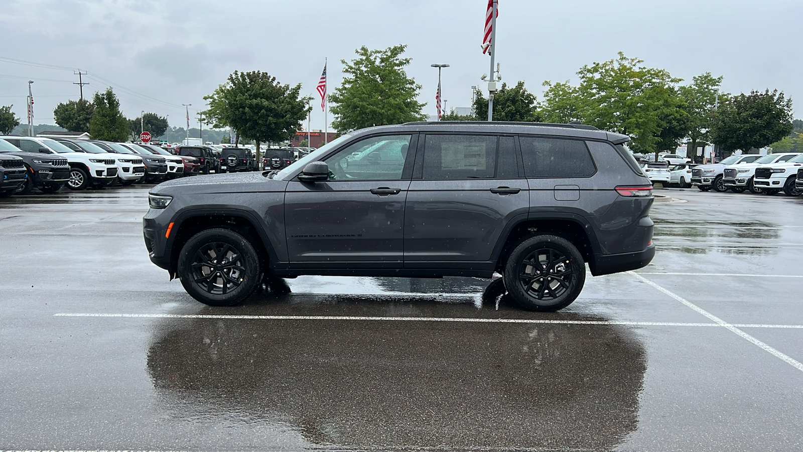 2024 Jeep Grand Cherokee L Altitude 7