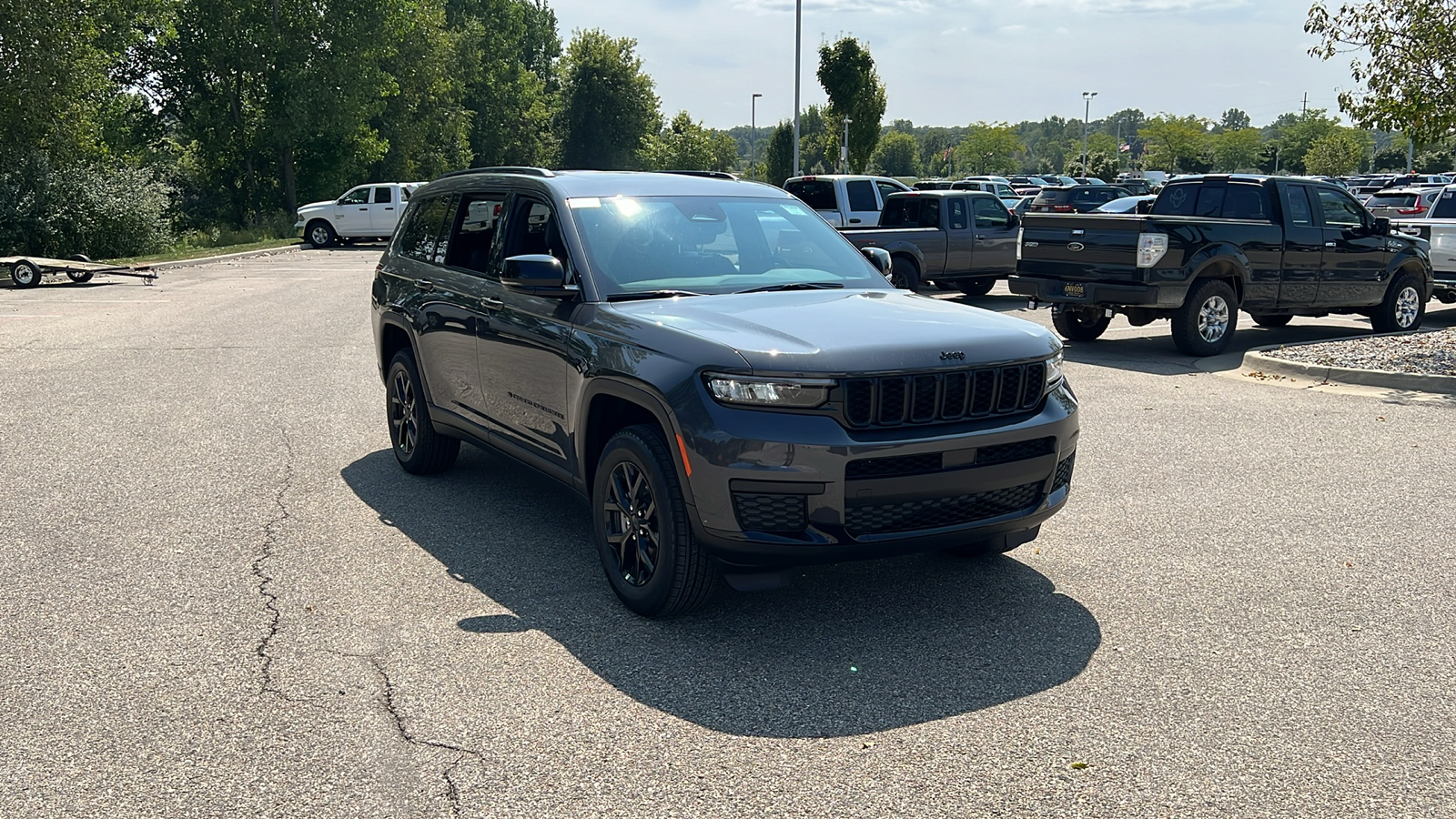 2024 Jeep Grand Cherokee L Altitude X 2