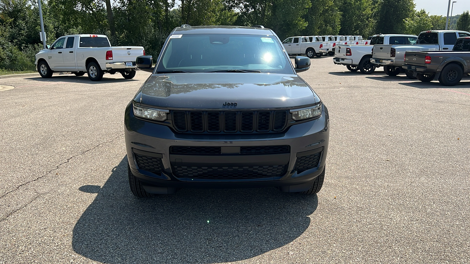 2024 Jeep Grand Cherokee L Altitude X 9