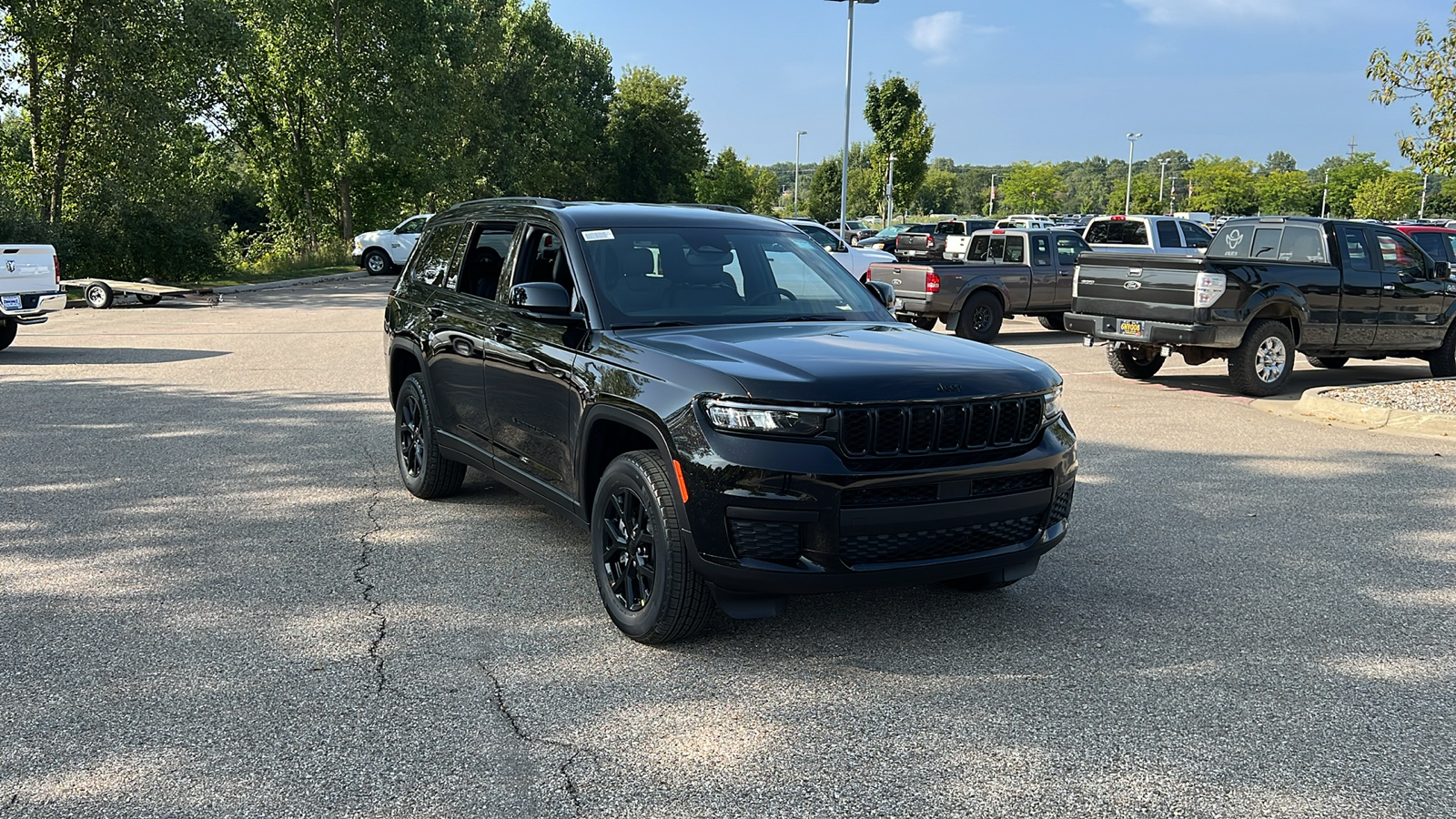 2024 Jeep Grand Cherokee L Altitude 2