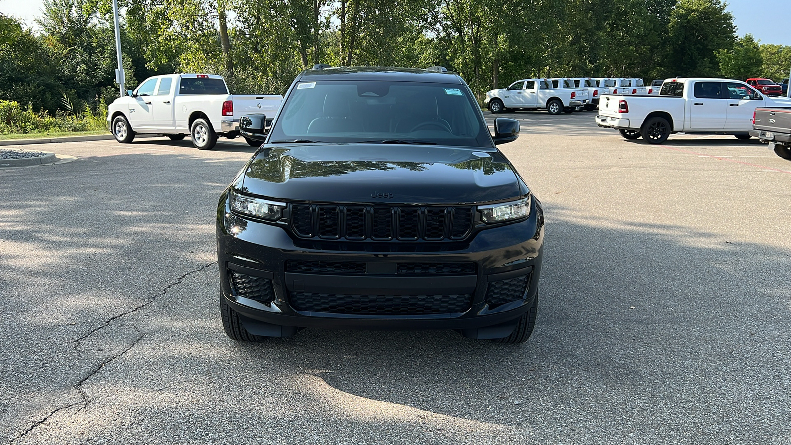 2024 Jeep Grand Cherokee L Altitude 9