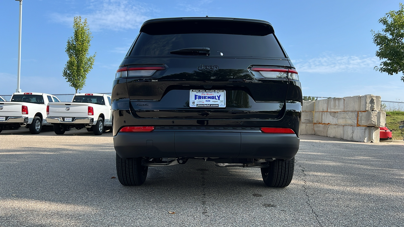 2024 Jeep Grand Cherokee L Altitude 13