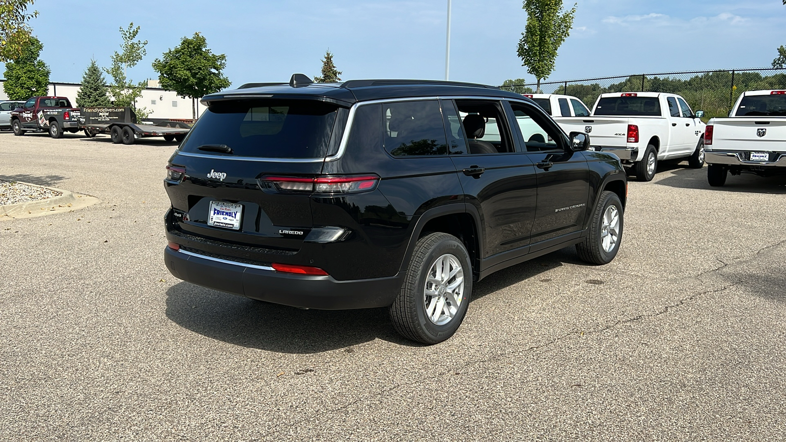 2024 Jeep Grand Cherokee L Laredo 4