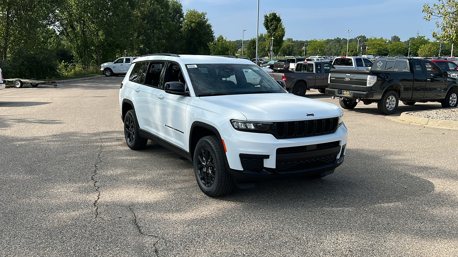 2024 Jeep Grand Cherokee L Altitude 2