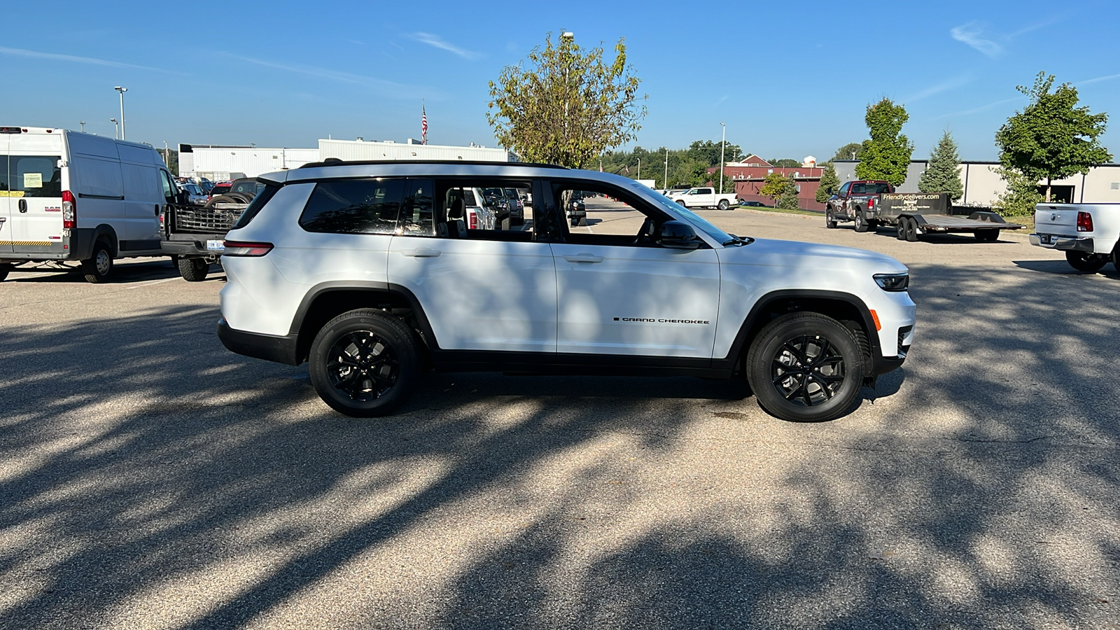 2024 Jeep Grand Cherokee L Altitude 3