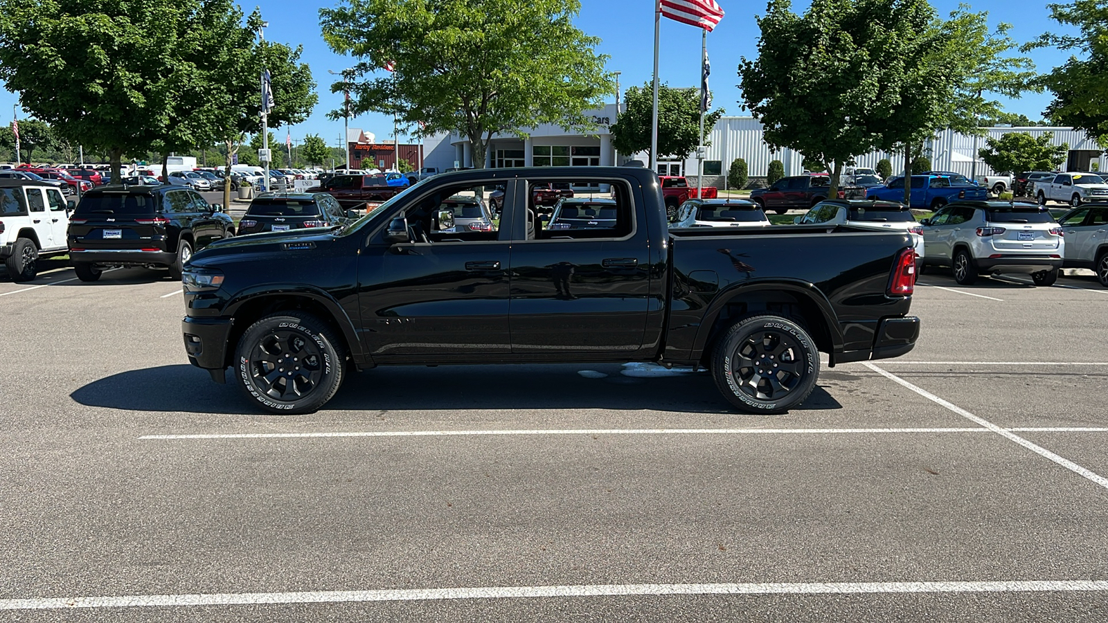 2025 Ram 1500 Big Horn/Lone Star 7